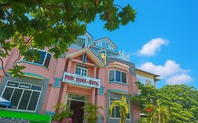 Phát Thịnh Hotel